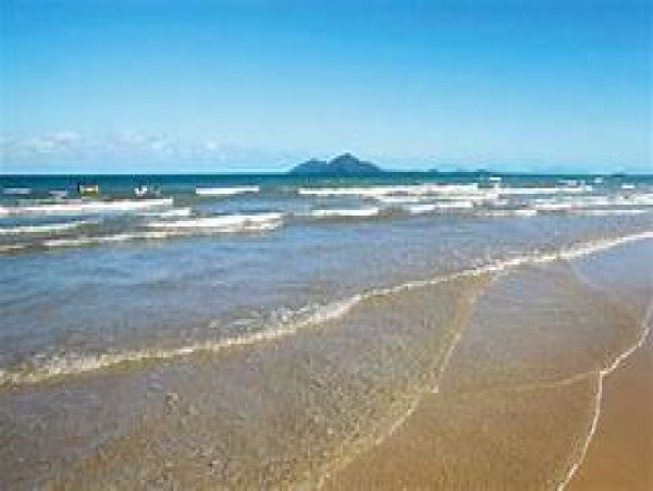 Mission Beach Vacation Condo Two Bedroom Walk to Beach