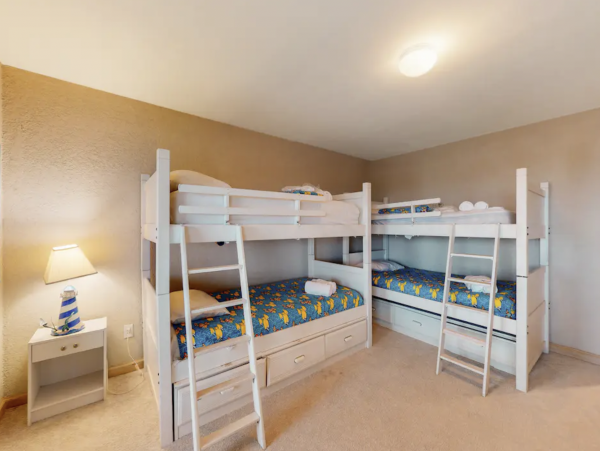 Lovely Home Enjoys The Ultimate in Terms of Beach Comfort