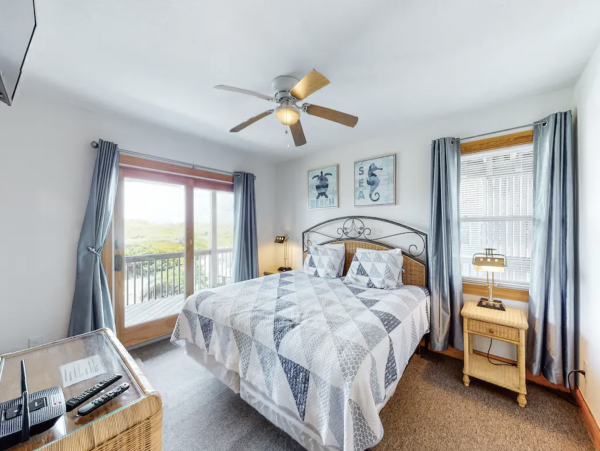 All About the Beach 5 Bedroom Vacation Rental