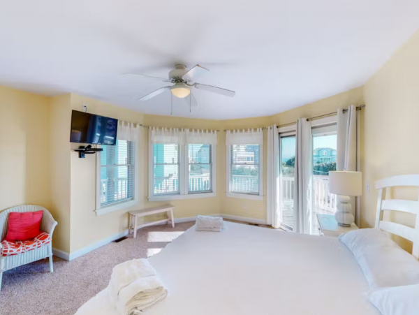 Corolla Vacation Home Private Pool, Hot Tub & Ocean Views