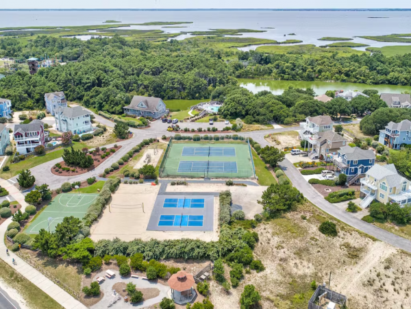 Corolla Vacation Home Private Pool, Hot Tub & Ocean Views