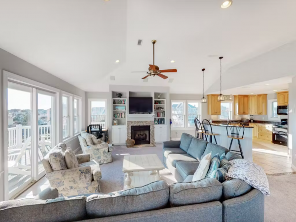Corolla Vacation Home Private Pool, Hot Tub & Ocean Views