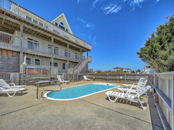 Outerbanks Eight Bedroom Vacation Rental Home