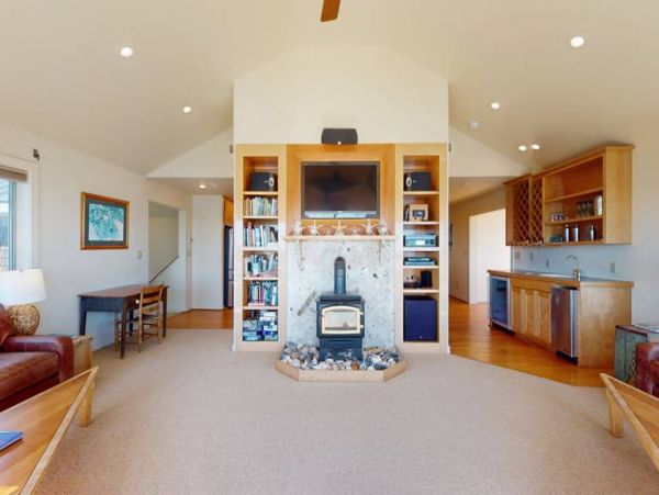 Luxury Buxton Vacation Rental with Stunning Sound Front Views