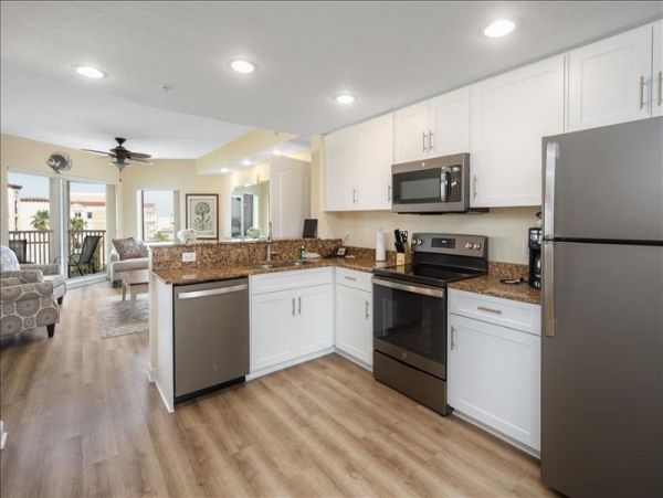 Beachfront Treasure Island Vacation Condo Three Bedroom
