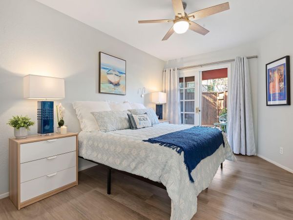 Santa Barbara Vacation Home Two Bedroom Walk to Beach