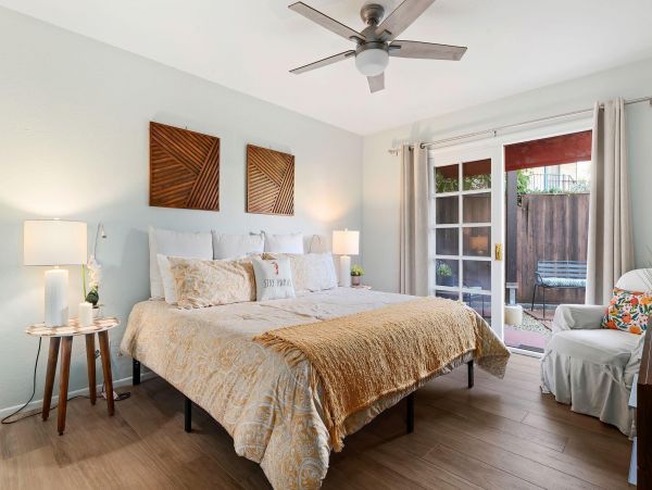Santa Barbara Vacation Home Two Bedroom Walk to Beach