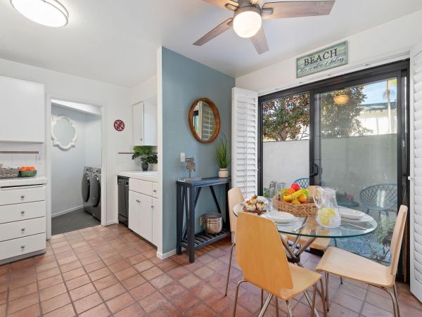Santa Barbara Vacation Home Two Bedroom Walk to Beach