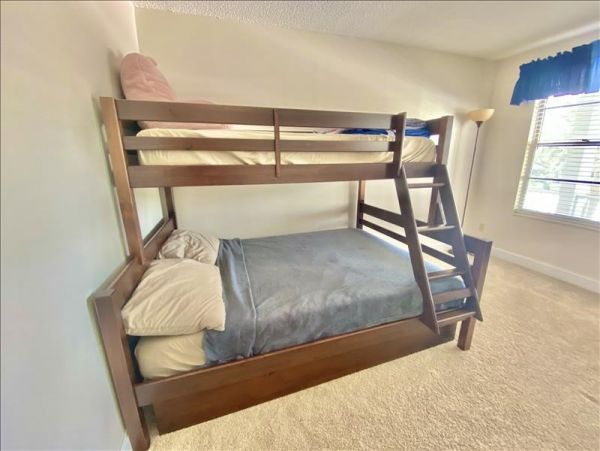 Lovely 2 Bedroom Condo in Longboat Key
