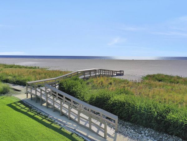 Beautiful 2 Bedroom Vacation Rental in Marco Island