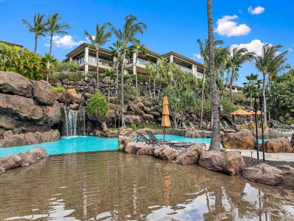 Luxurious 3 Bedroom Tropical Vacation Rental in Wailea