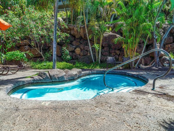 Luxurious 3 Bedroom Tropical Vacation Rental in Wailea