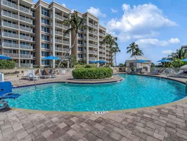 Luxury Suite with Ocean Views in Marco Island Sleeps Four