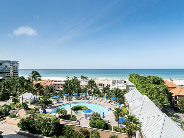 Luxury Suite with Ocean Views in Marco Island Sleeps Four