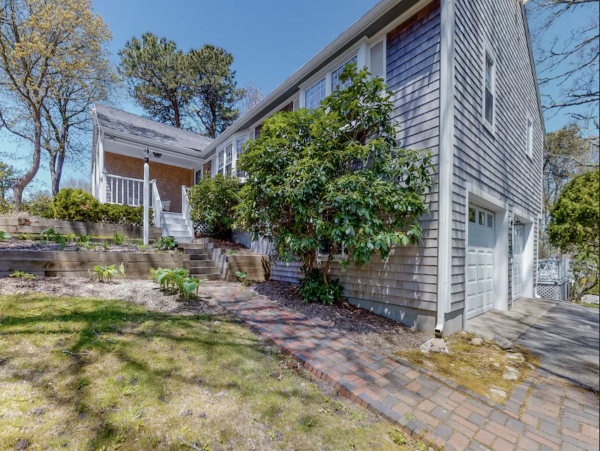 Cape Cod Premier Hideaway Four Bedroom Plus Bonus Room