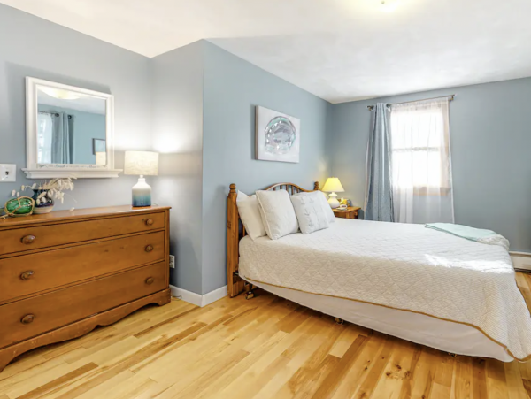 Value Four bedroom East Falmouth  Cottage