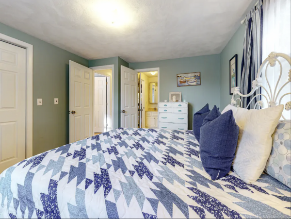 Value Four bedroom East Falmouth  Cottage