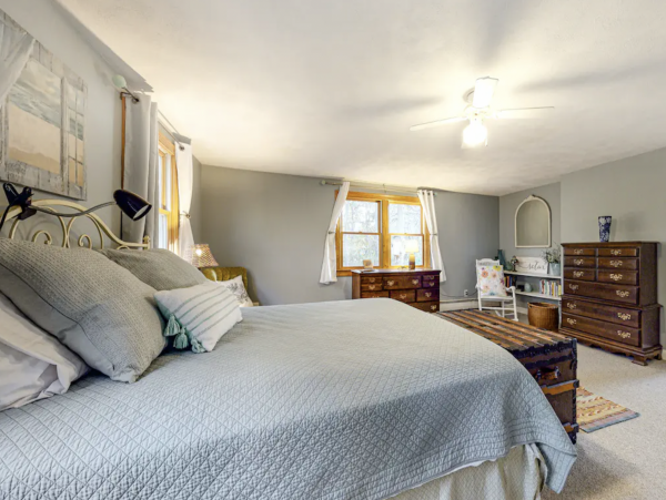 Value Four bedroom East Falmouth  Cottage