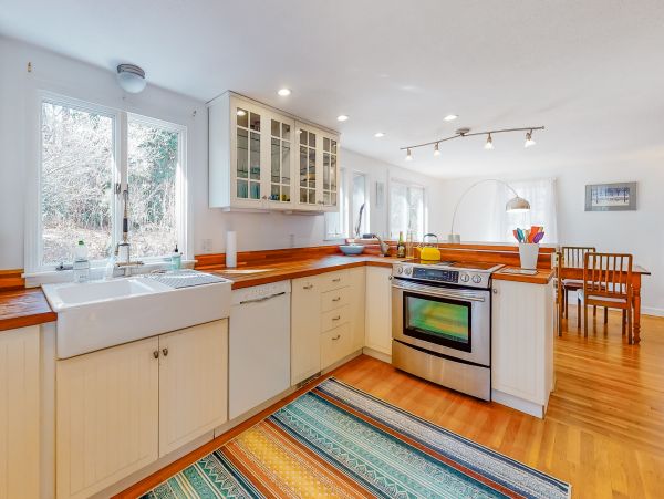East Sandwich Vacation Home Three Bedroom