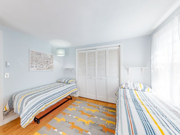 East Sandwich Vacation Home Three Bedroom