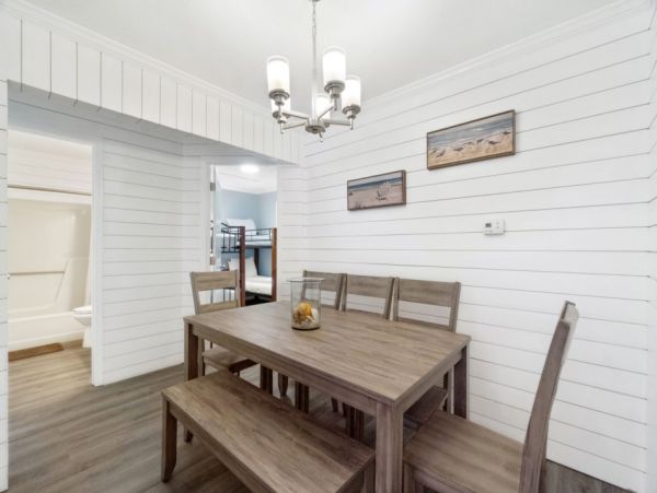 Luxury Home with Private Pool Upscale Neighborhood in Frangista Beach