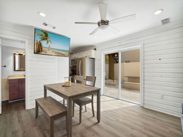 Luxury Home with Private Pool Upscale Neighborhood in Frangista Beach