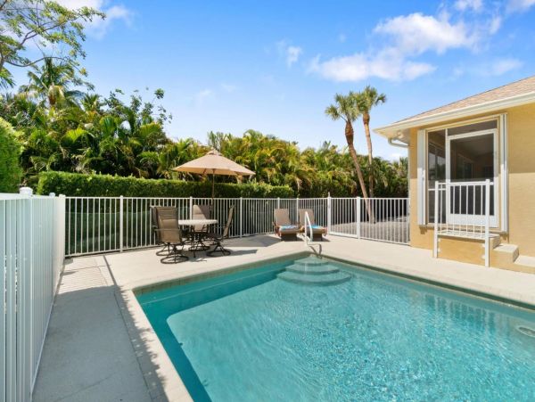 Marco Island Vacation Home Three Bedroom Walk to Beach
