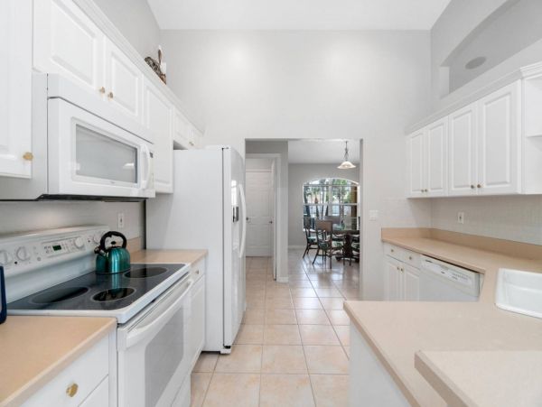 Marco Island Vacation Home Three Bedroom Walk to Beach