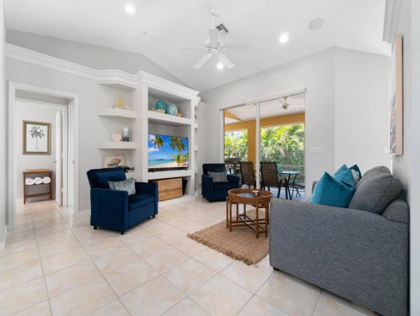Marco Island Vacation Home Three Bedroom Walk to Beach