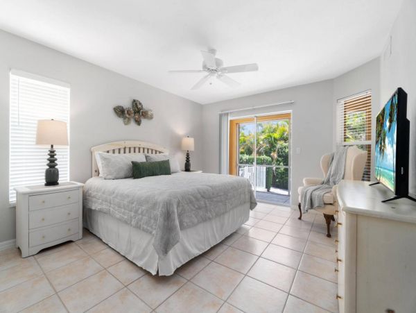 Marco Island Vacation Home Three Bedroom Walk to Beach