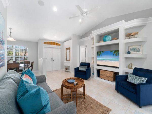 Marco Island Vacation Home Three Bedroom Walk to Beach