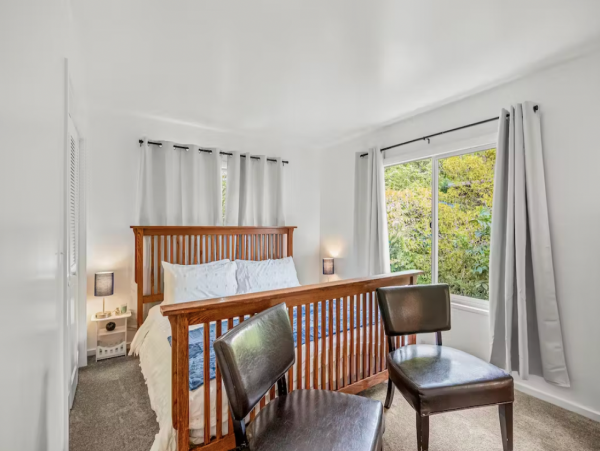 Top Floor Delightful Duplex with Hot Tub
