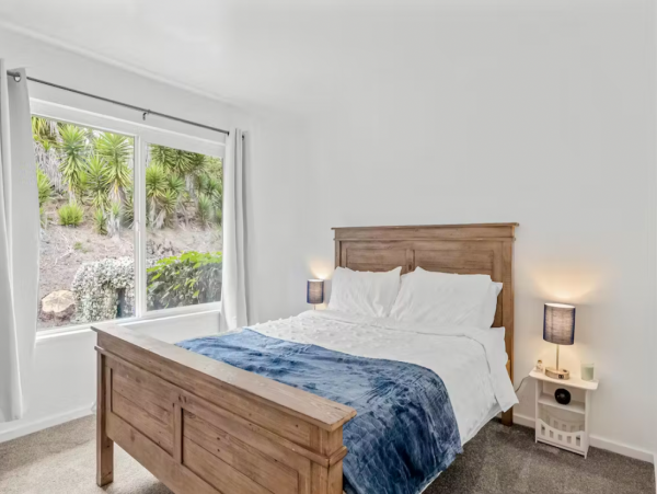 Top Floor Delightful Duplex with Hot Tub
