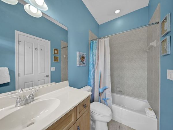 Sanibel Three Bedroom Walk to Beach Vacation Rental