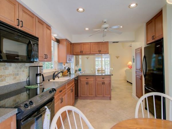 Find Your Perfect Sanibel Vacation Rental with Caged Pool