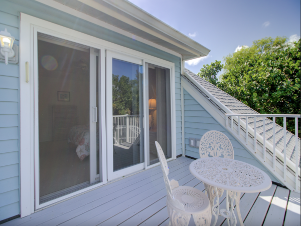 Find Your Perfect Sanibel Vacation Rental with Caged Pool