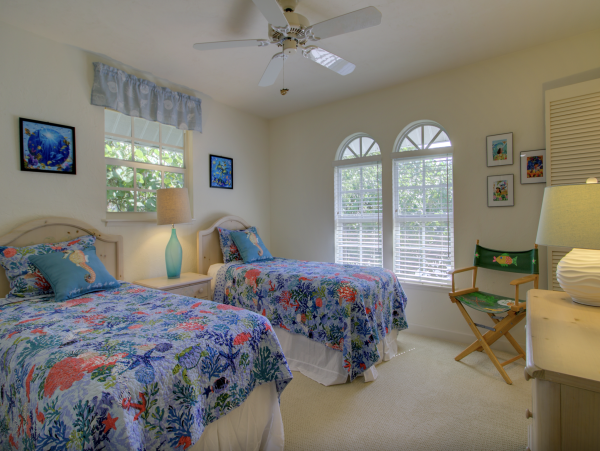 Find Your Perfect Sanibel Vacation Rental with Caged Pool