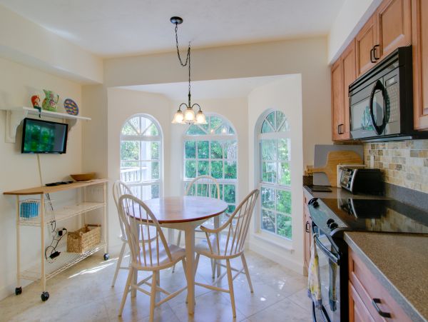 Find Your Perfect Sanibel Vacation Rental with Caged Pool