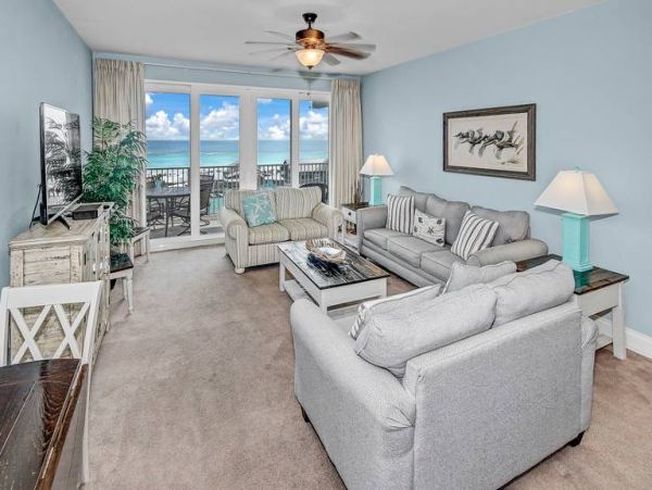 Spacious 3 Bedroom Beachfront Vacation Rental