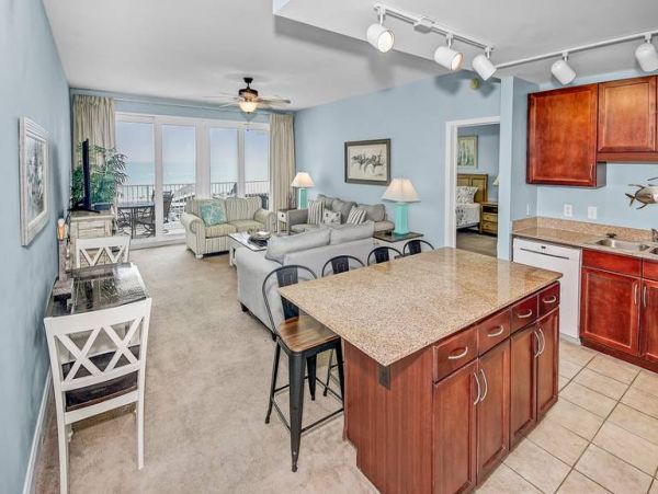 Spacious 3 Bedroom Beachfront Vacation Rental