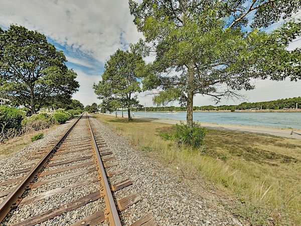 Lovely Cape Cod 4 Bedroom Vacation Home with Pool
