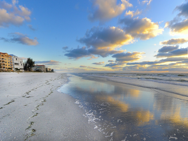 Value priced on Beach Amazing Views