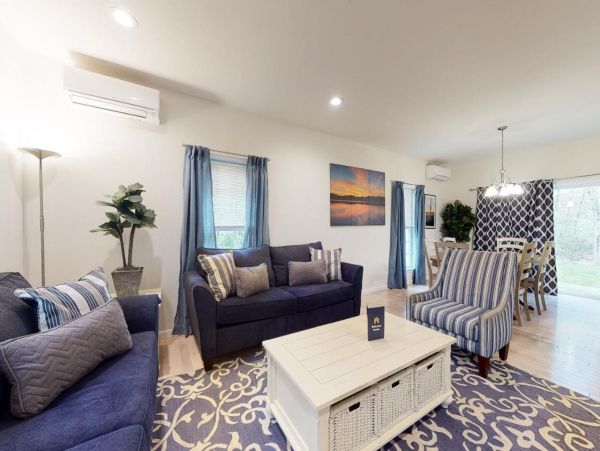 Lovely Vacation Rental with 4 Bedrooms