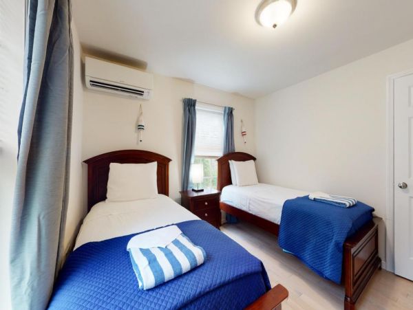 Lovely Vacation Rental with 4 Bedrooms