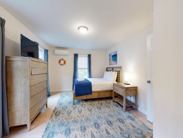 Lovely Vacation Rental with 4 Bedrooms