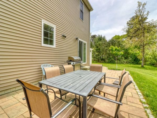 Lovely Vacation Rental with 4 Bedrooms