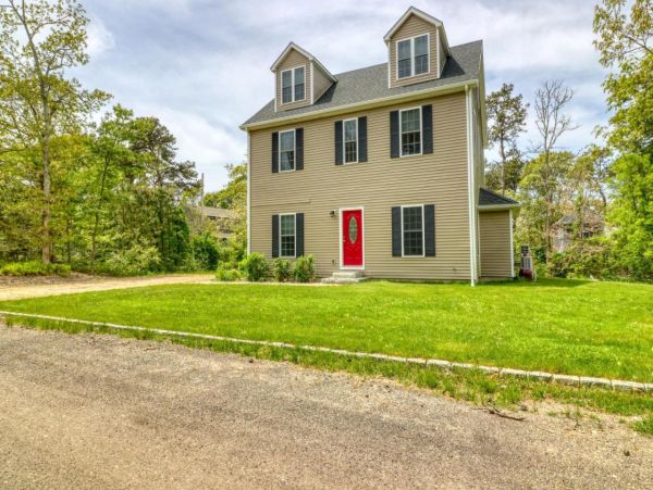 Lovely Vacation Rental with 4 Bedrooms