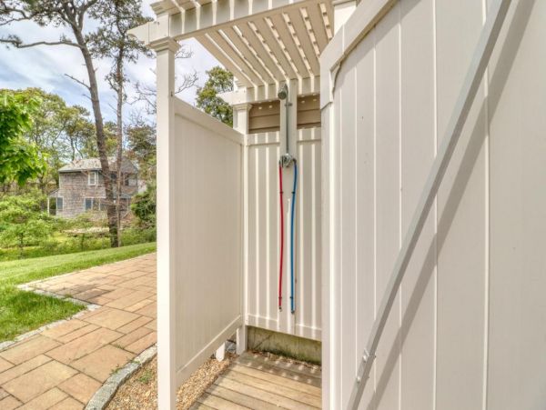 Lovely Vacation Rental with 4 Bedrooms