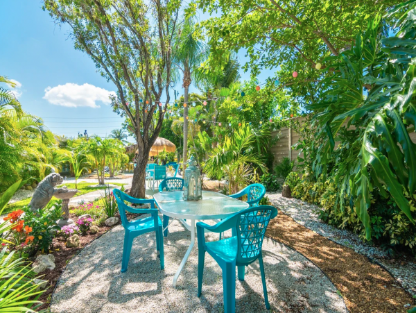 Perched on Pelican Bay Nautical Themed Rooms Villa With Onsite Marina