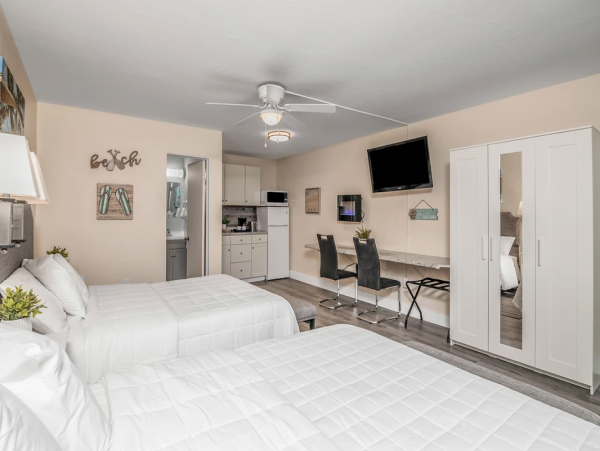 Perched on Pelican Bay Nautical Themed Rooms Villa With Onsite Marina